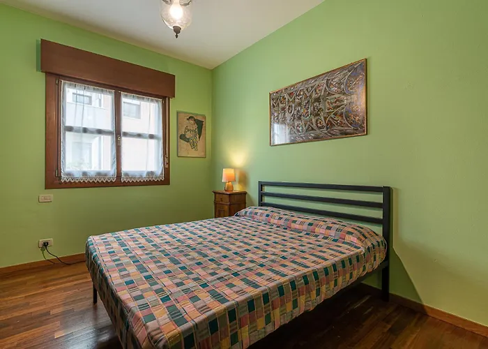 Vicino Al Centro Citta Con Garage